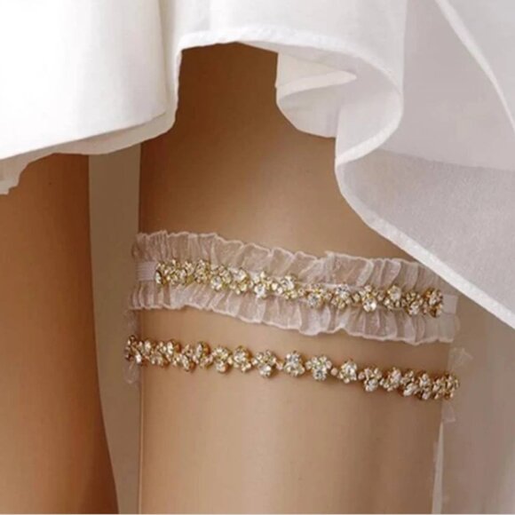 NWT Gold and White Wedding Garters - Picture 1 of 4